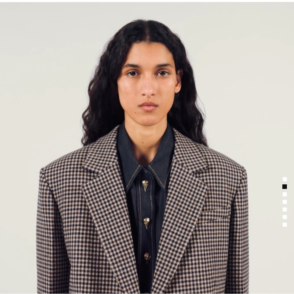 Women's Houndstooth Blazer - Picture 2 of 6